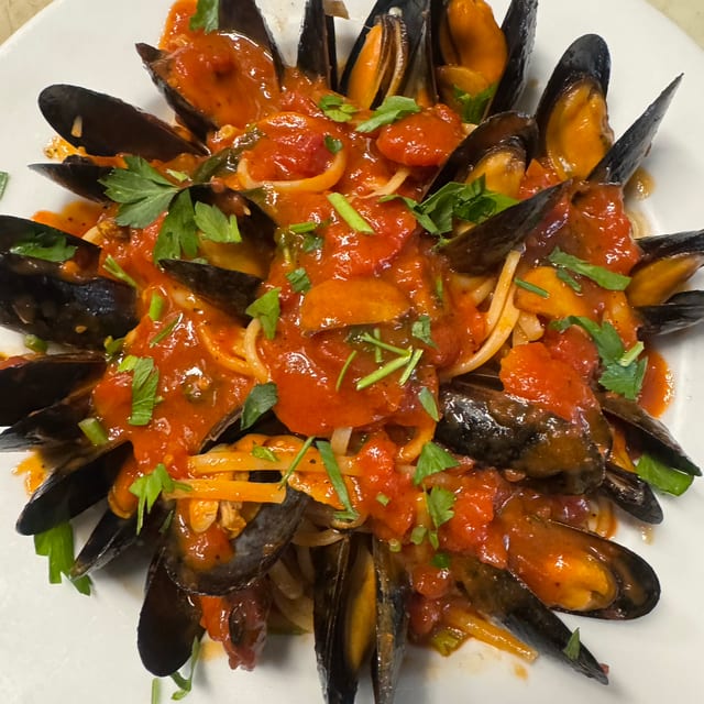 Mussels Fra Diavolo.