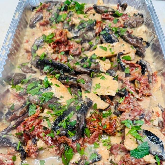 Chicken Portobello Catering.