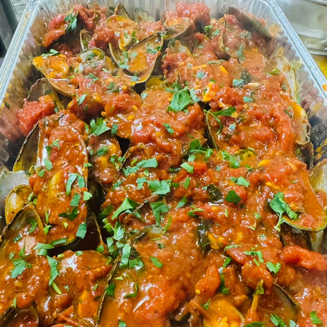 Mussels Marinara Catering.