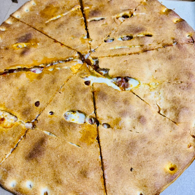 Stuffed Cheesesteak Pizza.