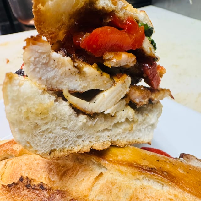 Grilled Chicken, Roasted Peppers & Fresh Mozzarella.