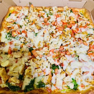 Grilled Chicken Pizza