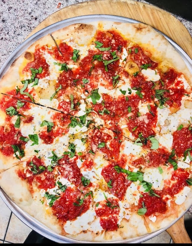 Margherita Pizza.