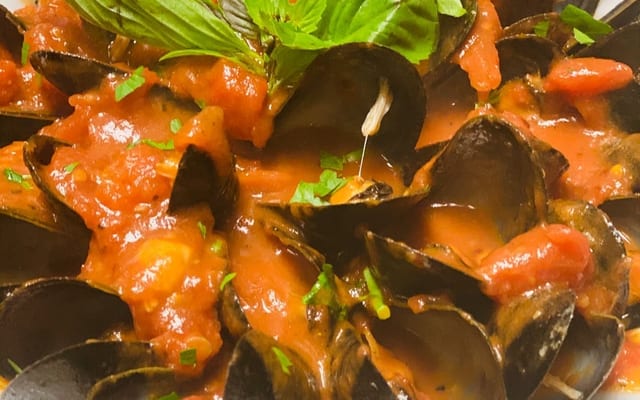 Mussels Marinara or Fra Diavolo.